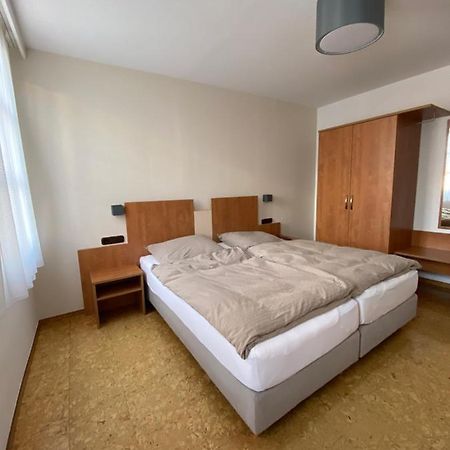 Hotel Gold'Ne Krone Oppenheim Exteriör bild